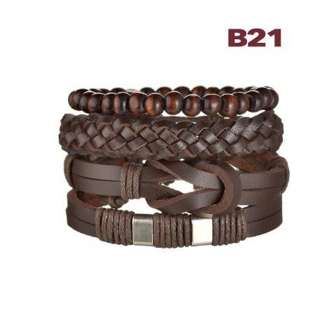 Armbänder & -reifen: Herren Leder Armband – Neu und originalverpackt aus Liestal von OMAROSHOP