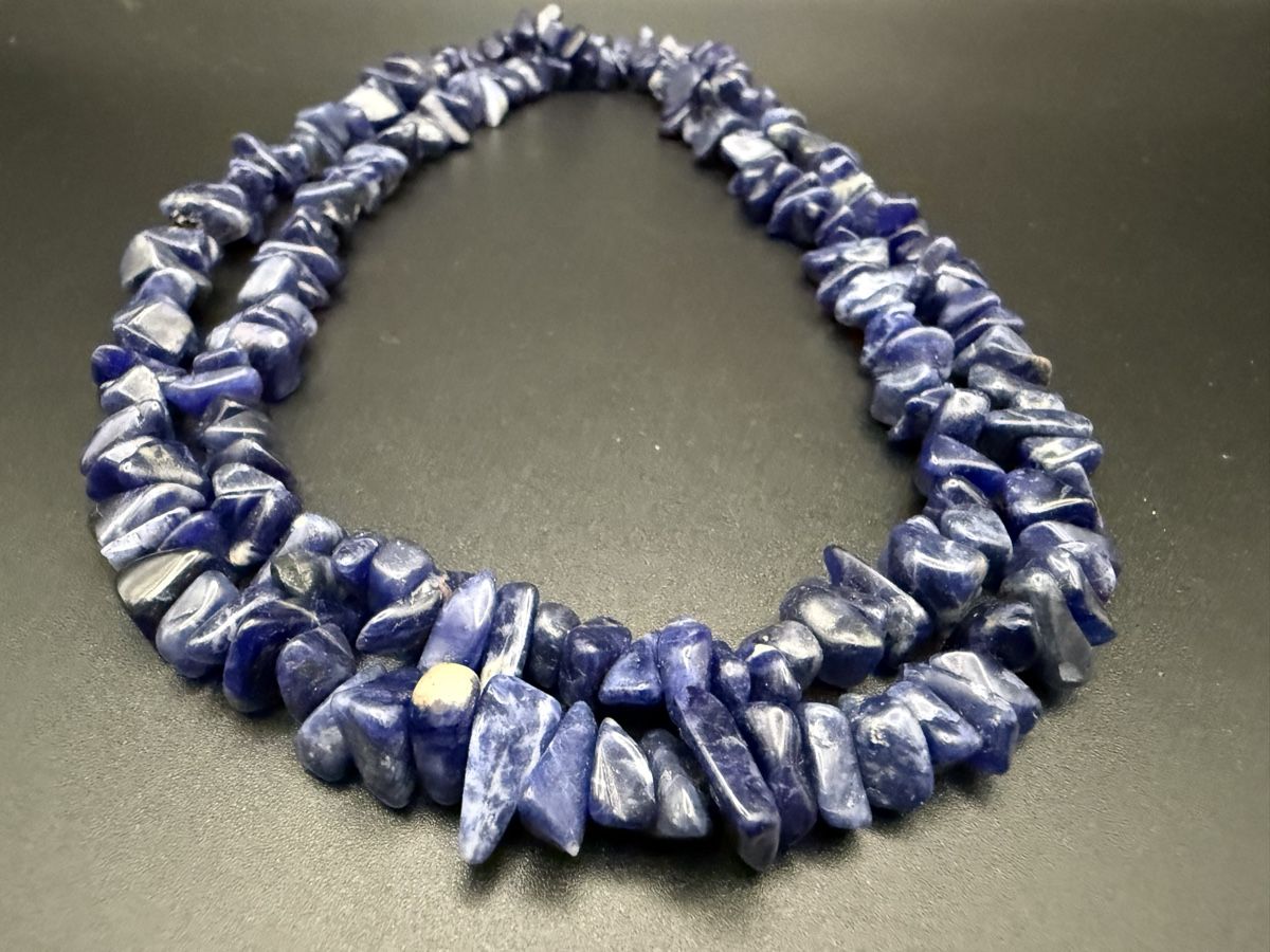 Catenine: Lange Sodalith-Kette – Usato da Lamone venduto da LaCantinaMagica 2