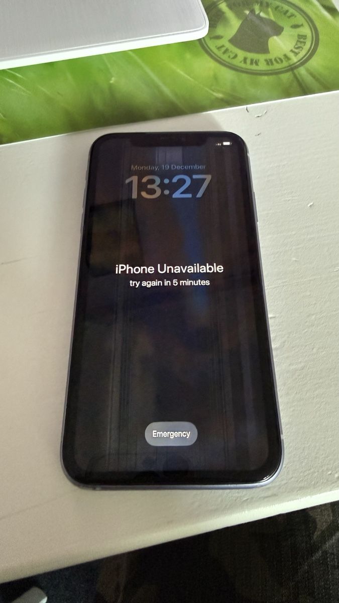Apple Portables: iPhone 8, X und 11  – D'occasion à Däniken SO par sunnyresales 3