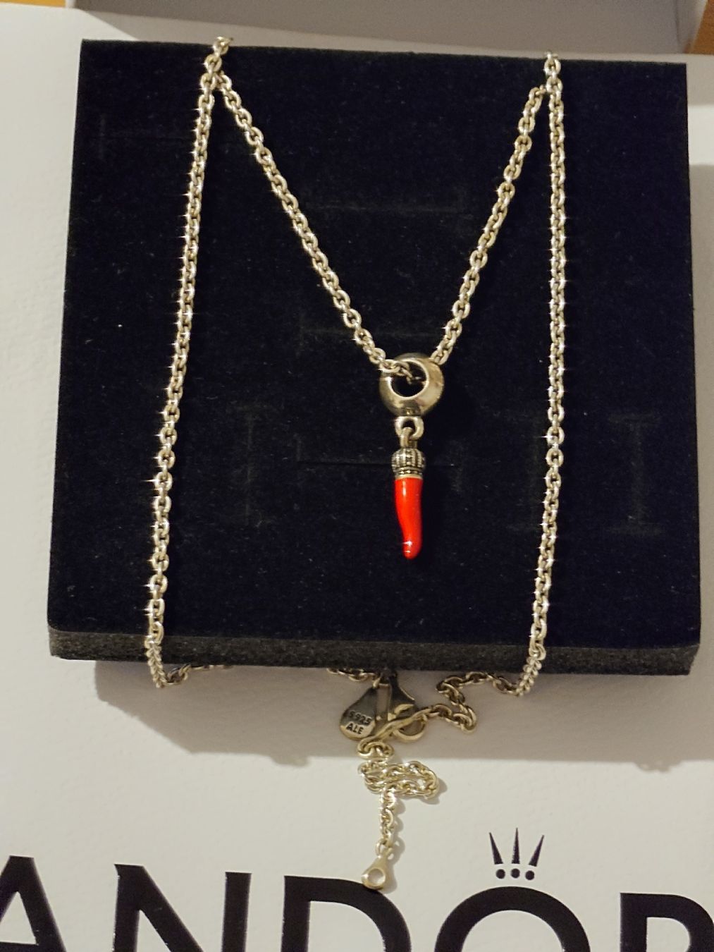 Pandora Catenine: Collana Pandora originale con ciondolo cornetto rosso – Usato da Oberglatt ZH venduto da SalvatoreAmk 1