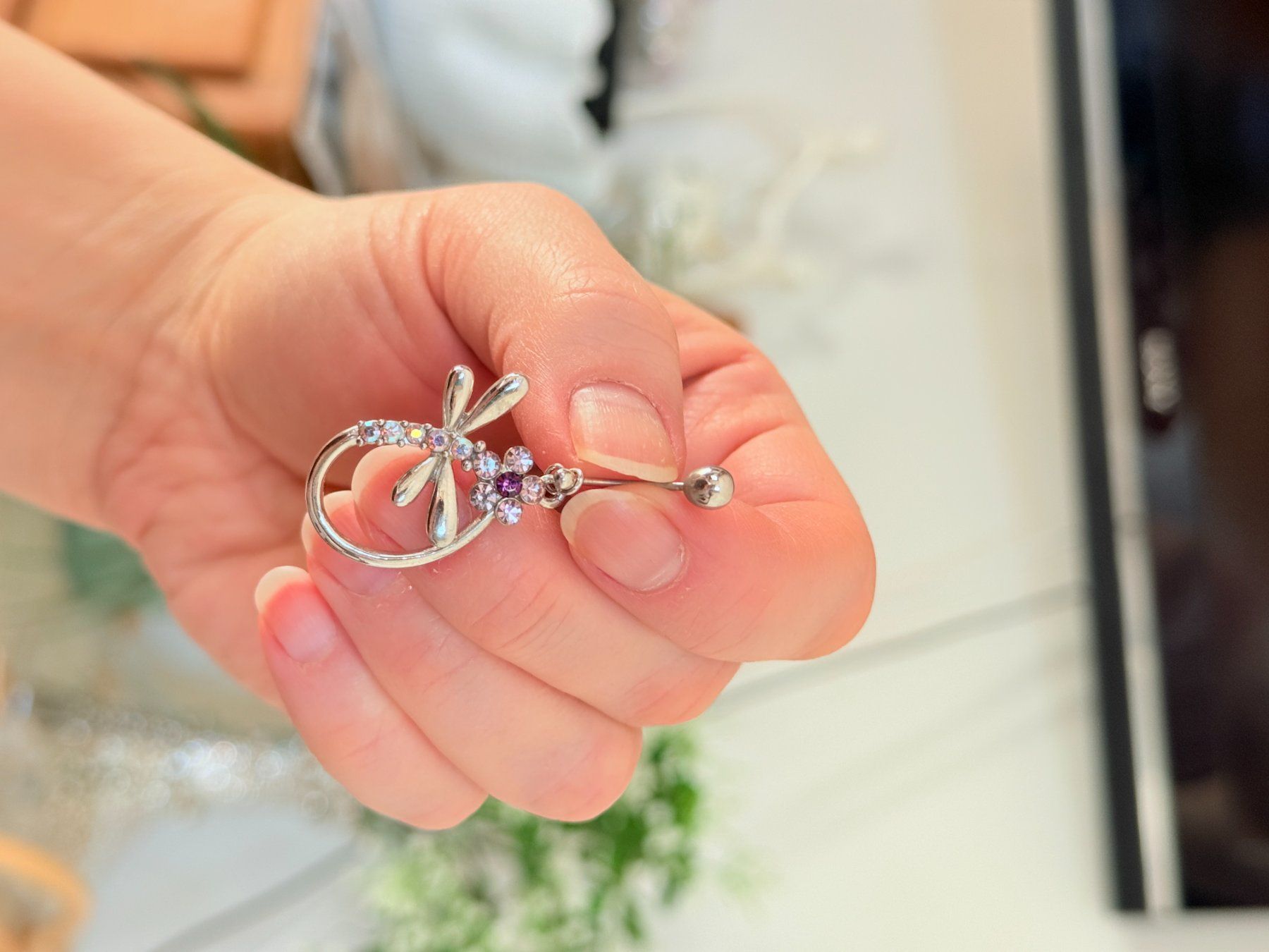 Piercingschmuck: Piercing de nombril libellule et fleur - Été approche! – Neu und originalverpackt aus Genève von AGBERG 2