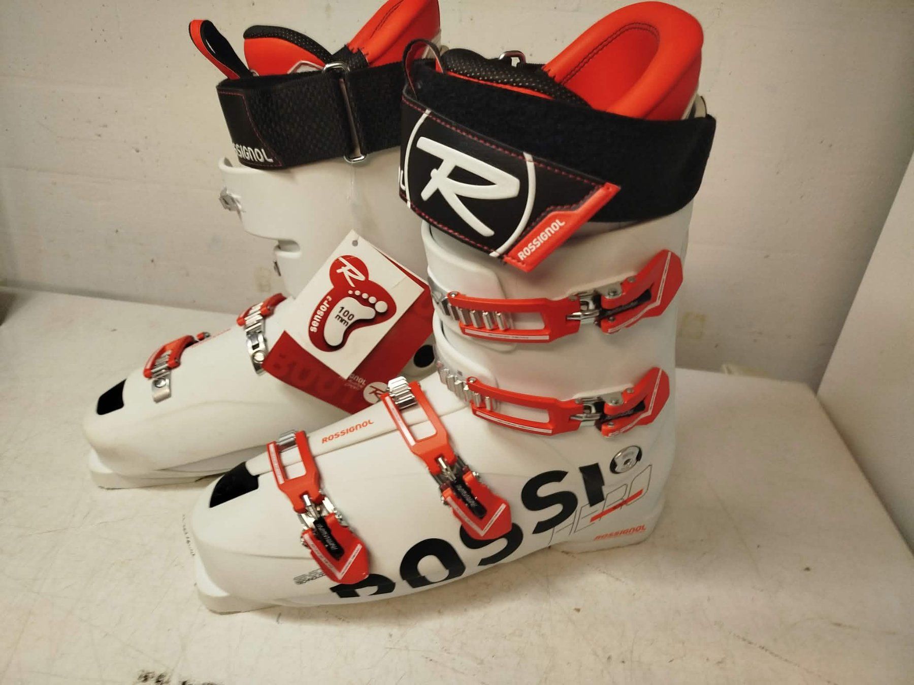 Scarpe da uomo: Chaussure de ski ( nr 2 ) – Usato da La Chaux-de-Fonds venduto da Emmaus2300CDF 3