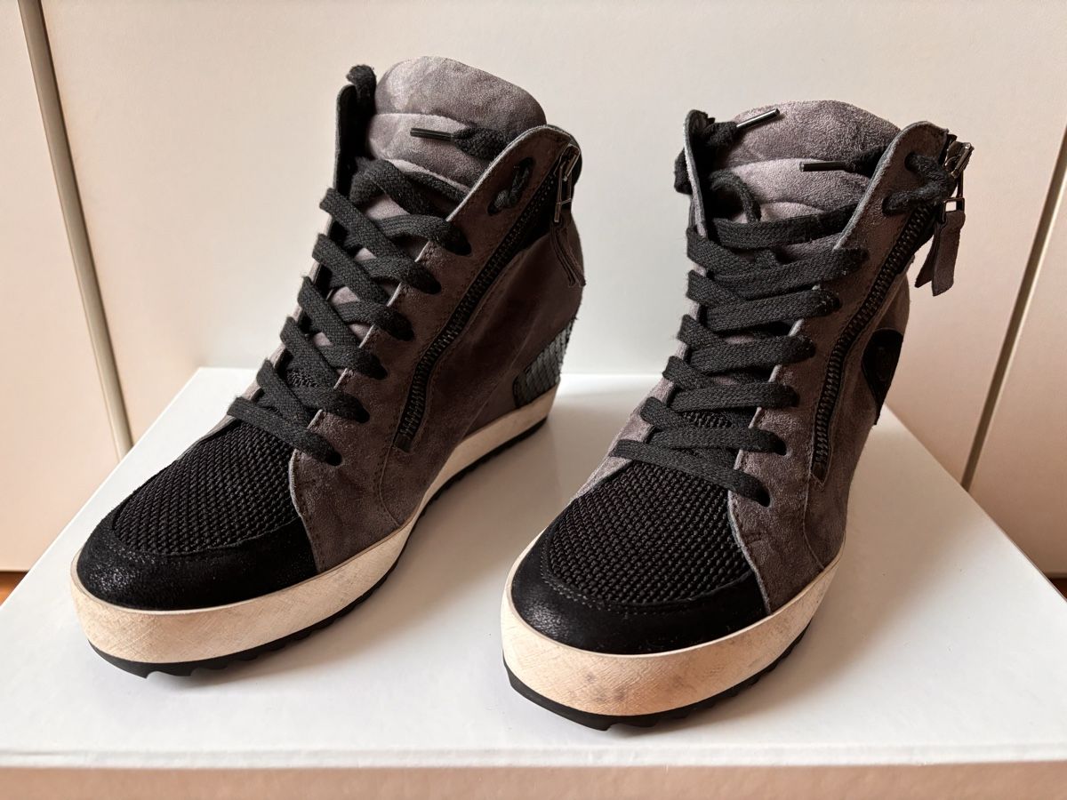 Navyboot Scarpe da donna: Sneaker Wildleder – Usato da Zürich venduto da ConnieS01
