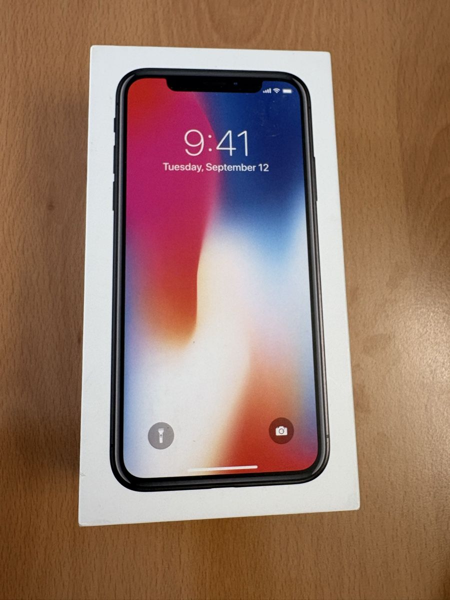 Apple Telefoni cellulari / Smartphones: iPhone X 64GB Space Grey – Usato da Zofingen venduto da M4RI4 4