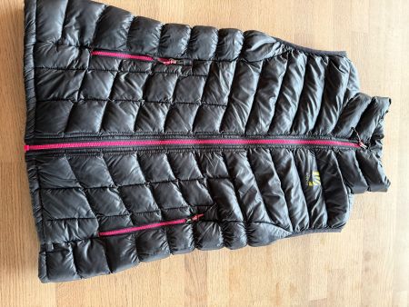 Gilet Karpos noir rembourré taille XS bon état