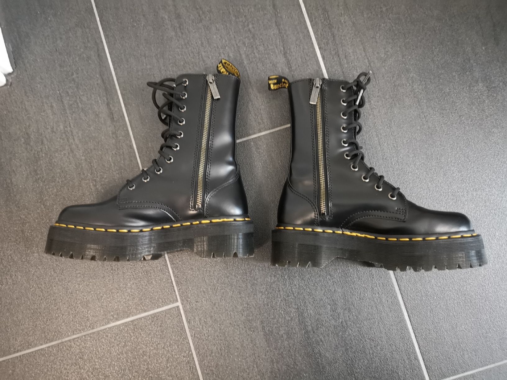 Dr. Martens Scarpe da uomo: Dr. Martens JADON HI - Versand möglich – Nuovo (secondo la descrizione) da Matzendorf venduto da hauli2 3