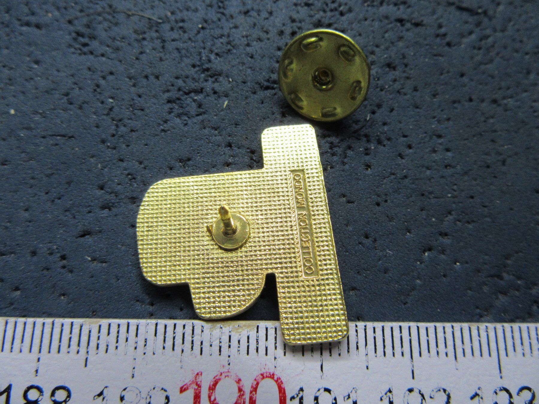 Nestlé Placchette & Badge: NESCAFE PIN – Usato da Ettingen venduto da Hausi4711 1