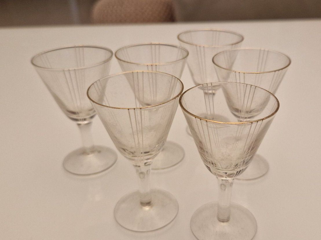 Bicchieri: Likör Gläser mit feinem Goldrand – Usato da Hildisrieden venduto da Anthosa3 1