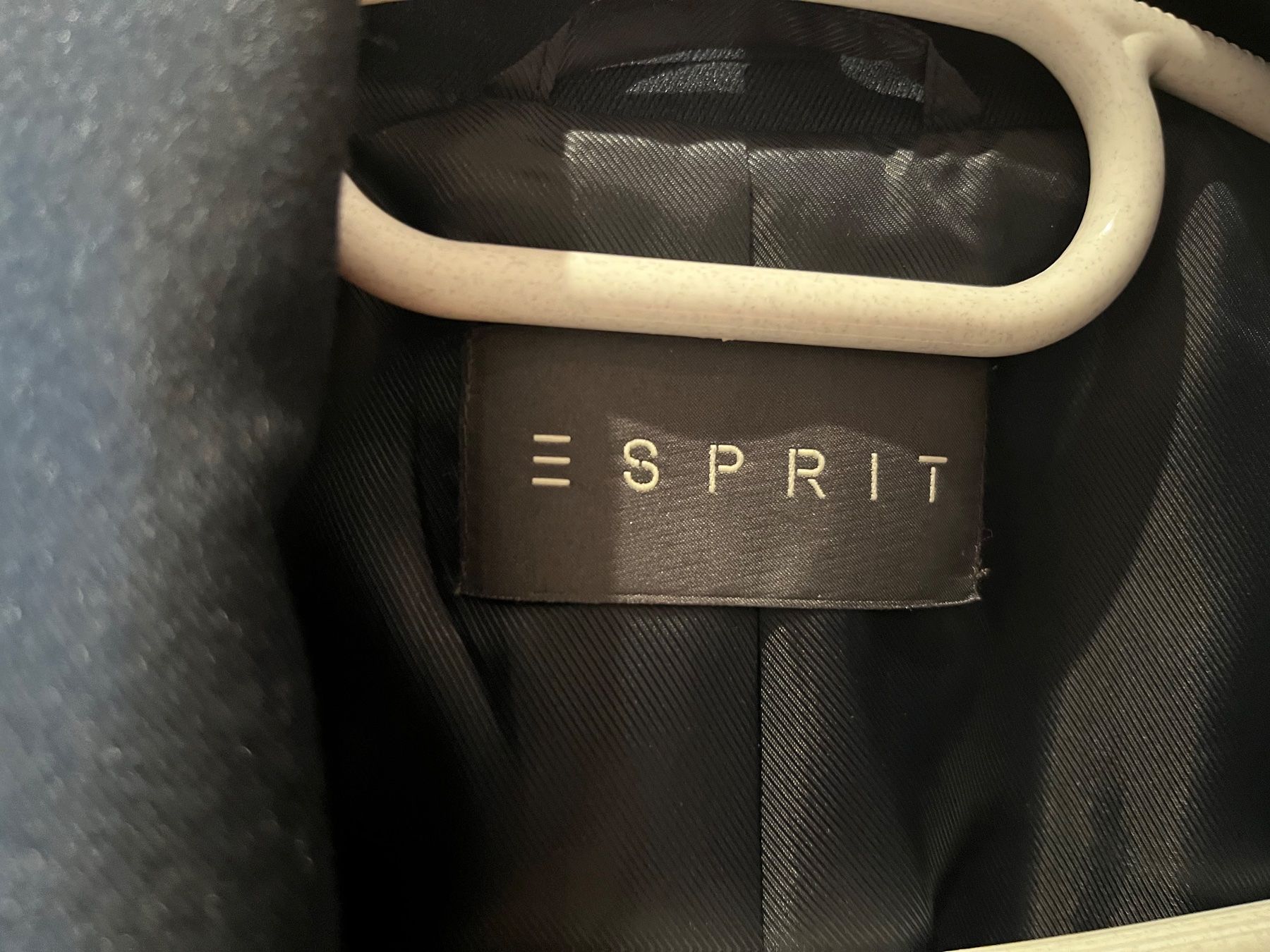 Esprit Cappotti: Trenchcoat von Esprit dunkelblau NEU – Nuovo (secondo la descrizione) da arbon venduto da dakin 7