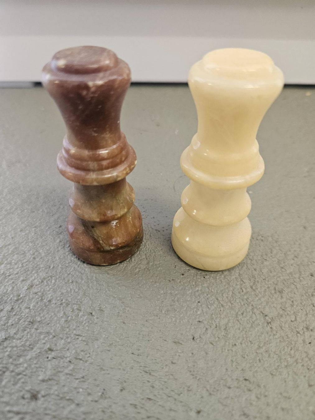Spiele: Schachspiel Marmor / Alabaster – Gebraucht aus Kollbrunn von tsrg2013 2