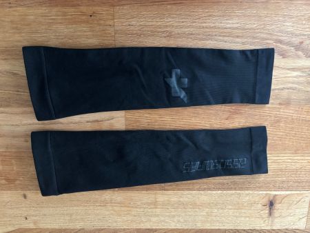 Assos arm waermer p1 gr 0