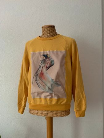 POSTYR - Sweatshirt gelb m. Vogel XS