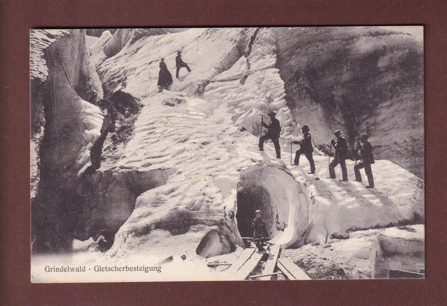 Cartes postales: GRINDELWALD - Gletscherbesteigung – D'occasion à Pully par nicecards-shop