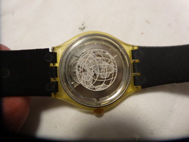 Swatch Montres: S-WATCH HERREN AUTOMATIC UHR,SCHON LÄÜFT – D'occasion à zürich par ahmad01 6