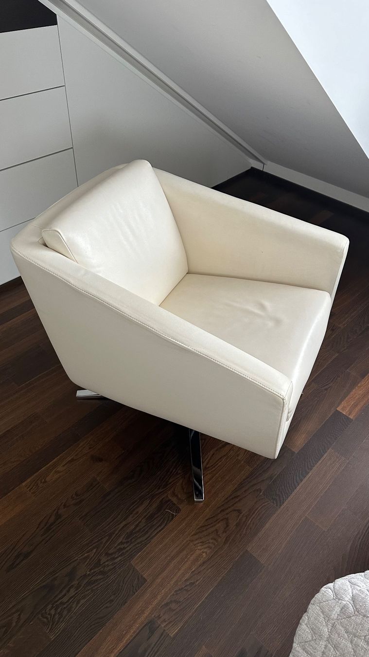 Poltrone: FSM-Möbel Pavo ; Designer Markus Hartmann – Usato da Oetwil am See venduto da Bigrico 1