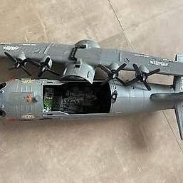 Giocattoli: Avion militaire avec figurines et accessoires – Usato da Vernayaz venduto da kat_h7s2 3