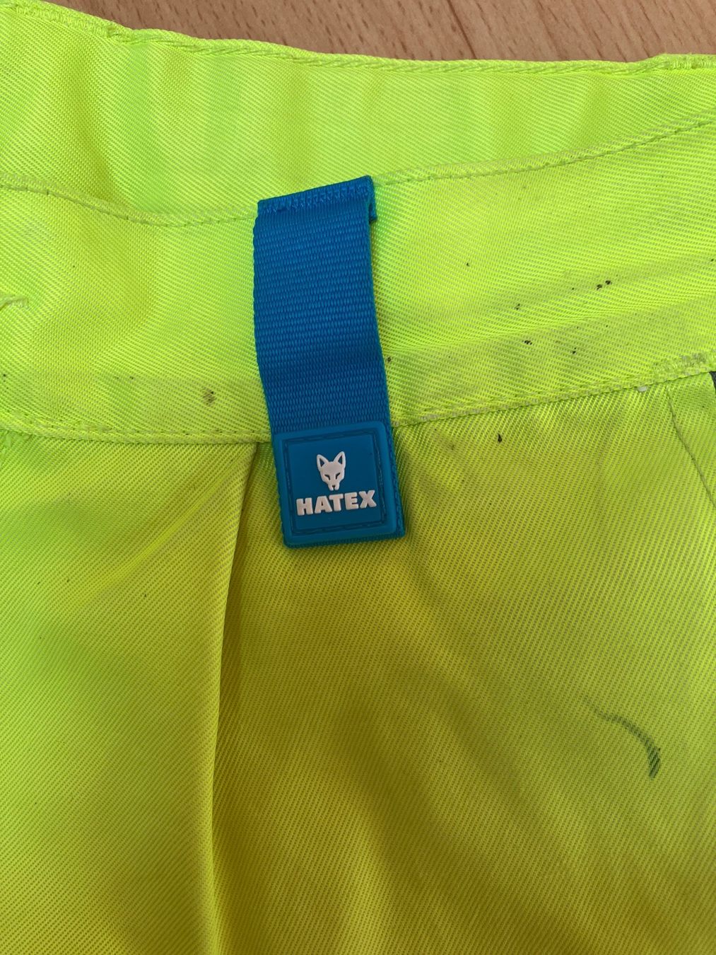 Hosen: Arbeitskleidung kurze Hose gelb Gr.48 – Gebraucht aus Bettwiesen von Zustand57 4