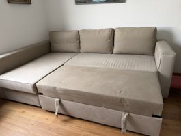 Gemütliches Ecksofa mit Schlaffunktion für gemütliche Abende