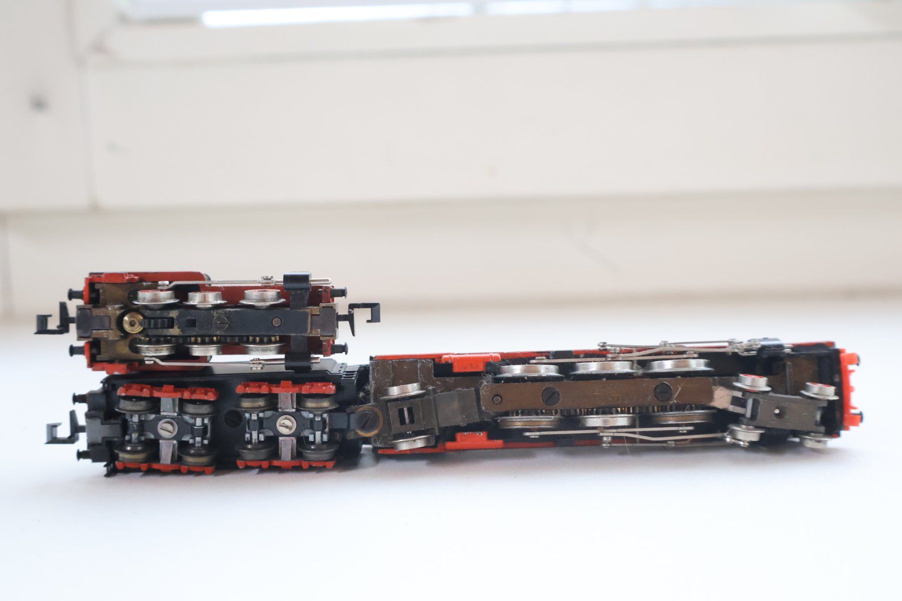 Trix Trains électriques: Minitrix 2 x Loks + Wagen Set - Spur N – D'occasion à Winterthur par Monstera 7