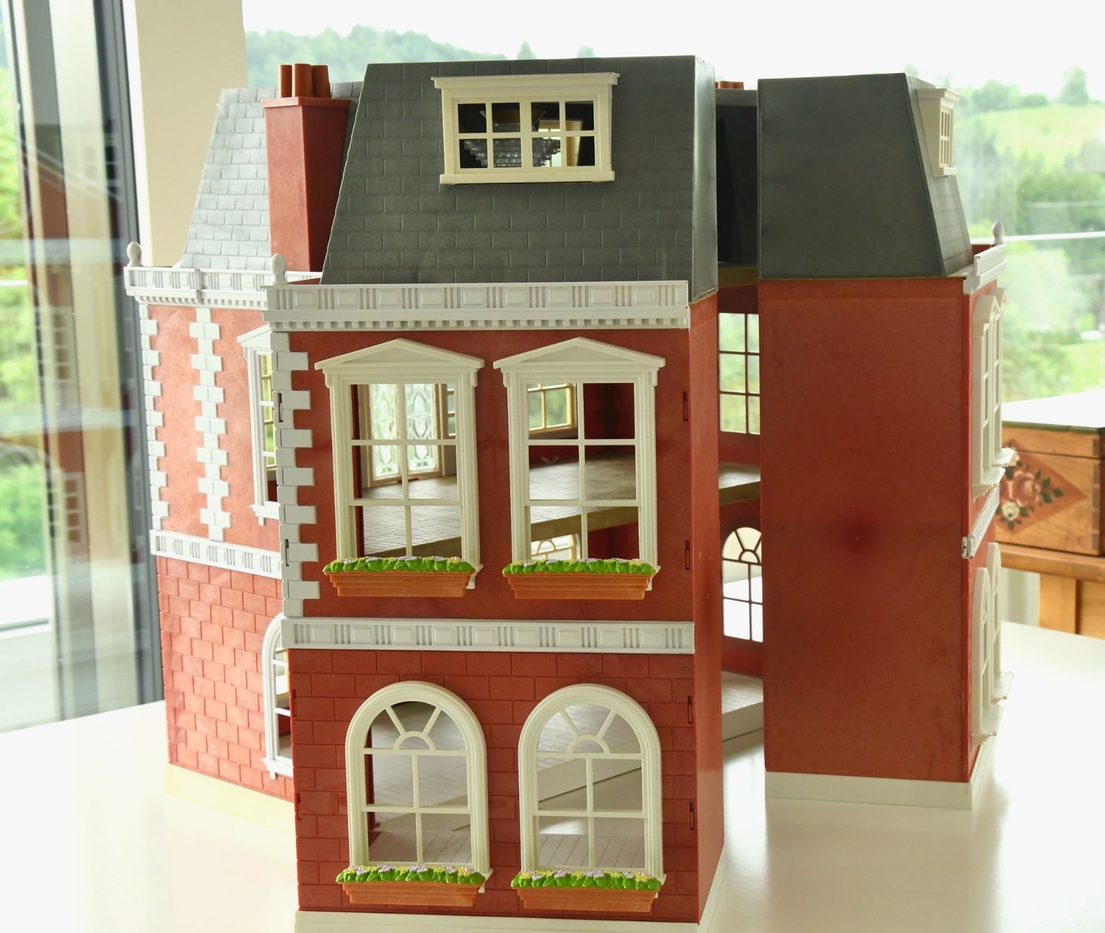 Sylvanian families Case e mobili per bambole: Puppenhaus – Usato da Teufen venduto da Goodolfinds123 2