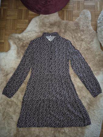 Langarm Kleid mit Blümchen-Muster, Grösse 164 - NEU