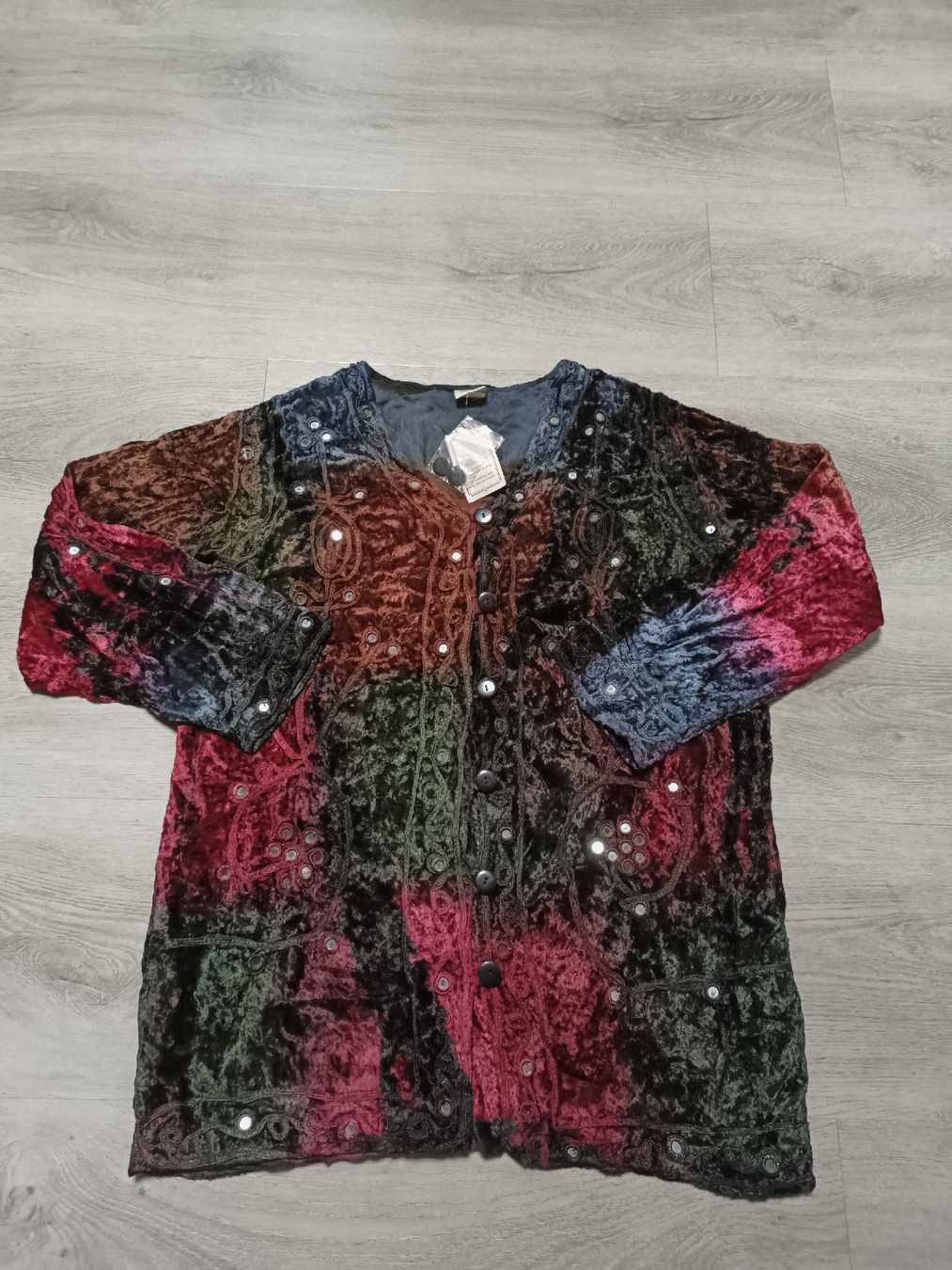 Giacche: Indische Jacke/ Pulli L neu – Nuovo (secondo la descrizione) da Bätterkinden venduto da Elefantenzoo