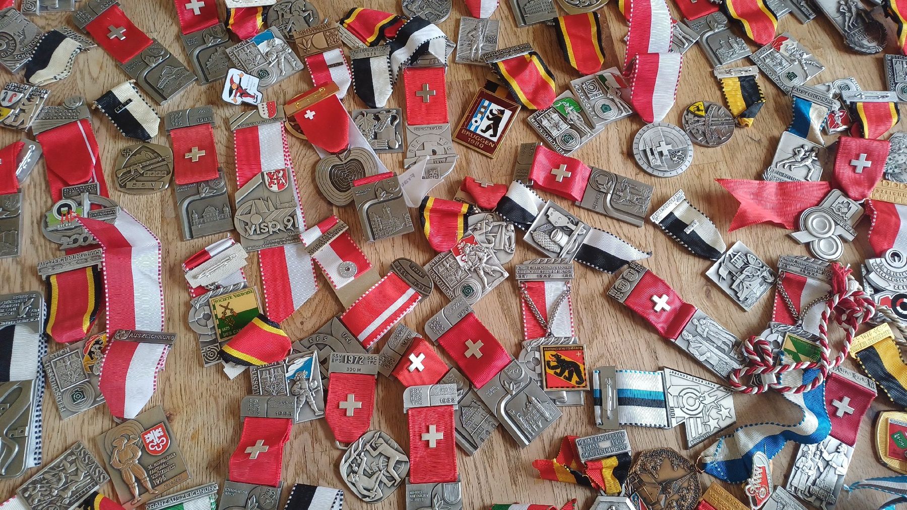 Medaillen: Grosser Posten Medallien – Gebraucht aus Flawil von Pinkmalibu 2