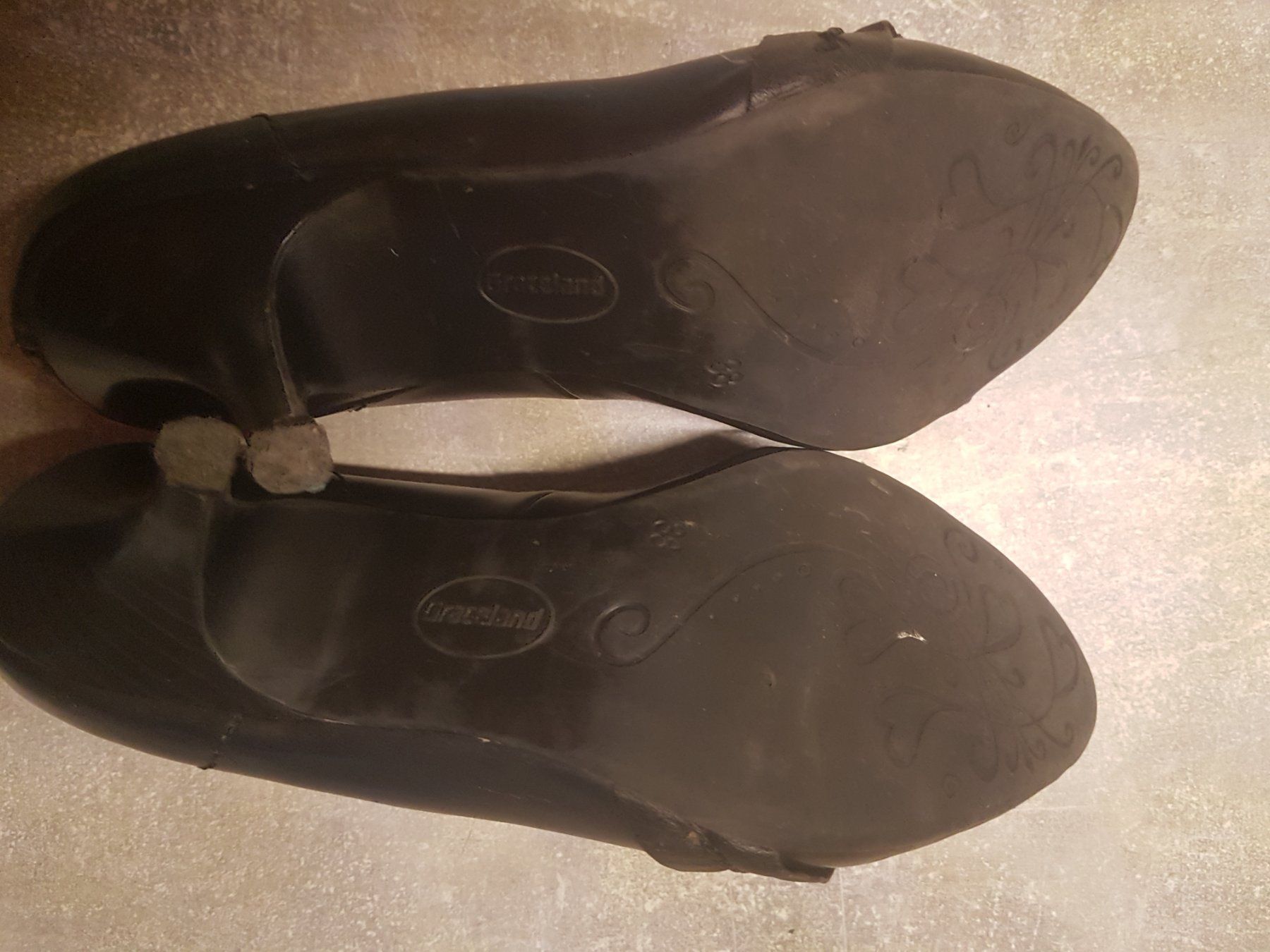 Graceland Damenschuhe: Escarpins noirs grandeur 38 marque Graceland – Gebraucht aus Villiers von san_jn5w 4