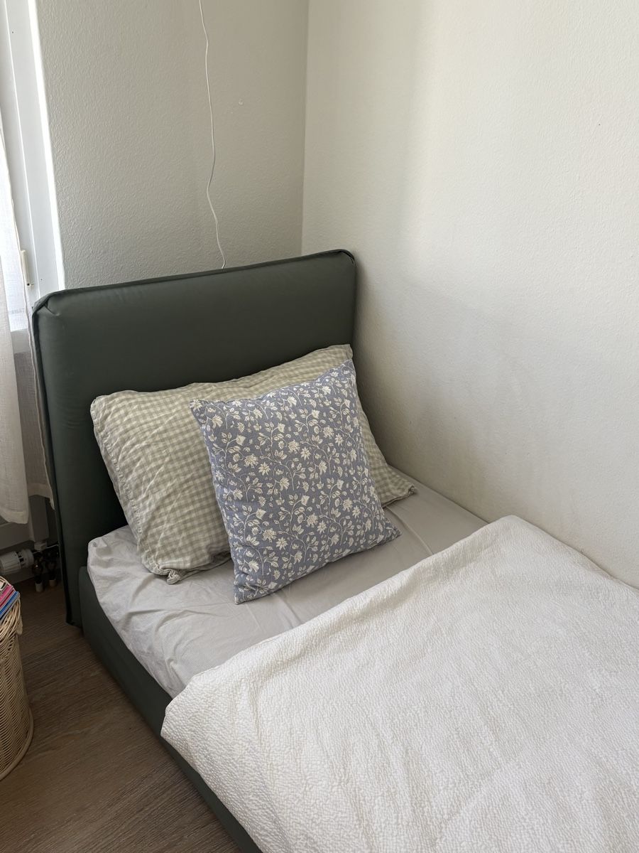 Ikea Poltrone: IKEA Vallentuna Chair/Bed – Usato da Zürich venduto da CanBC 1