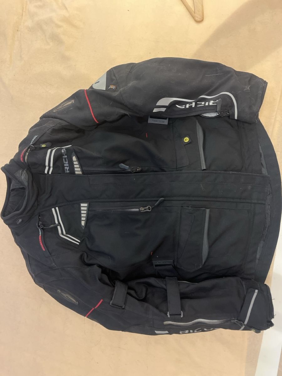 Vestes: Töffjacke Richa DM – D'occasion à Wolfhausen par anz_zjj9