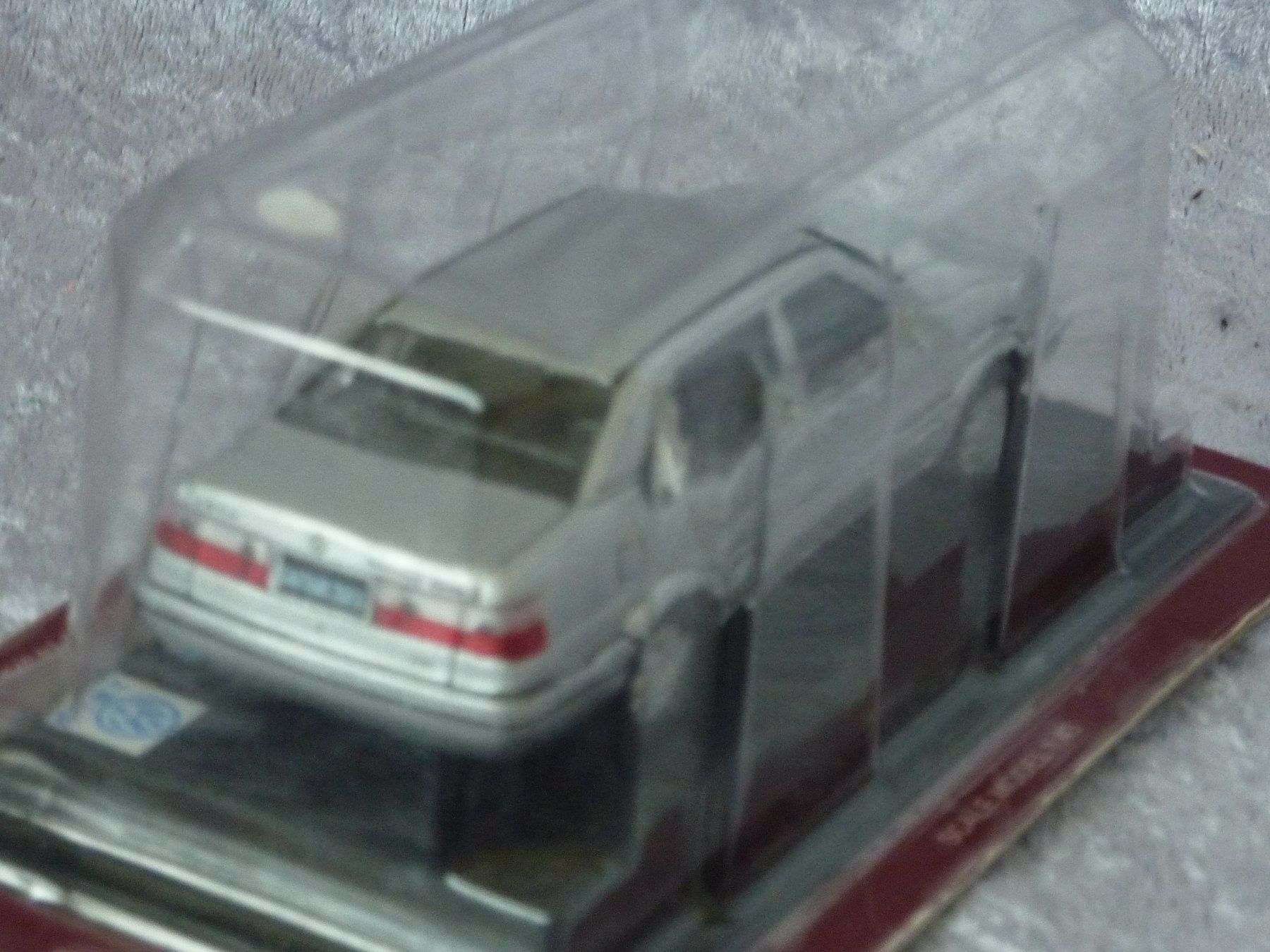 Volkswagen Modellini d'auto: VW Santana Shanghai  1:43 – Nuovo e nell'imballaggio originale da Dürrenäsch venduto da modellautos4you 2