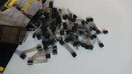 Ganzes Pack IC Spannungsregler - LM79L05ACZ von Fairchild