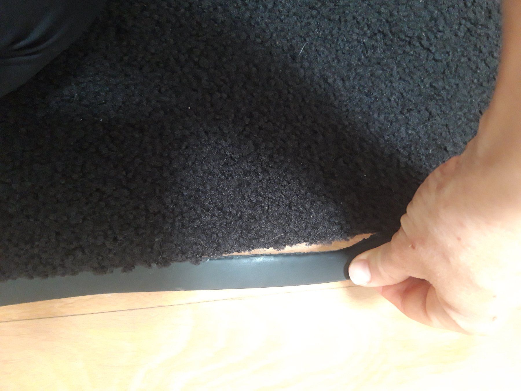 Tappeti: Fussmatte Teppich Antirutsch schwarz Schmutzfangmatte – Usato da Feuerthalen venduto da tanatha_st 3