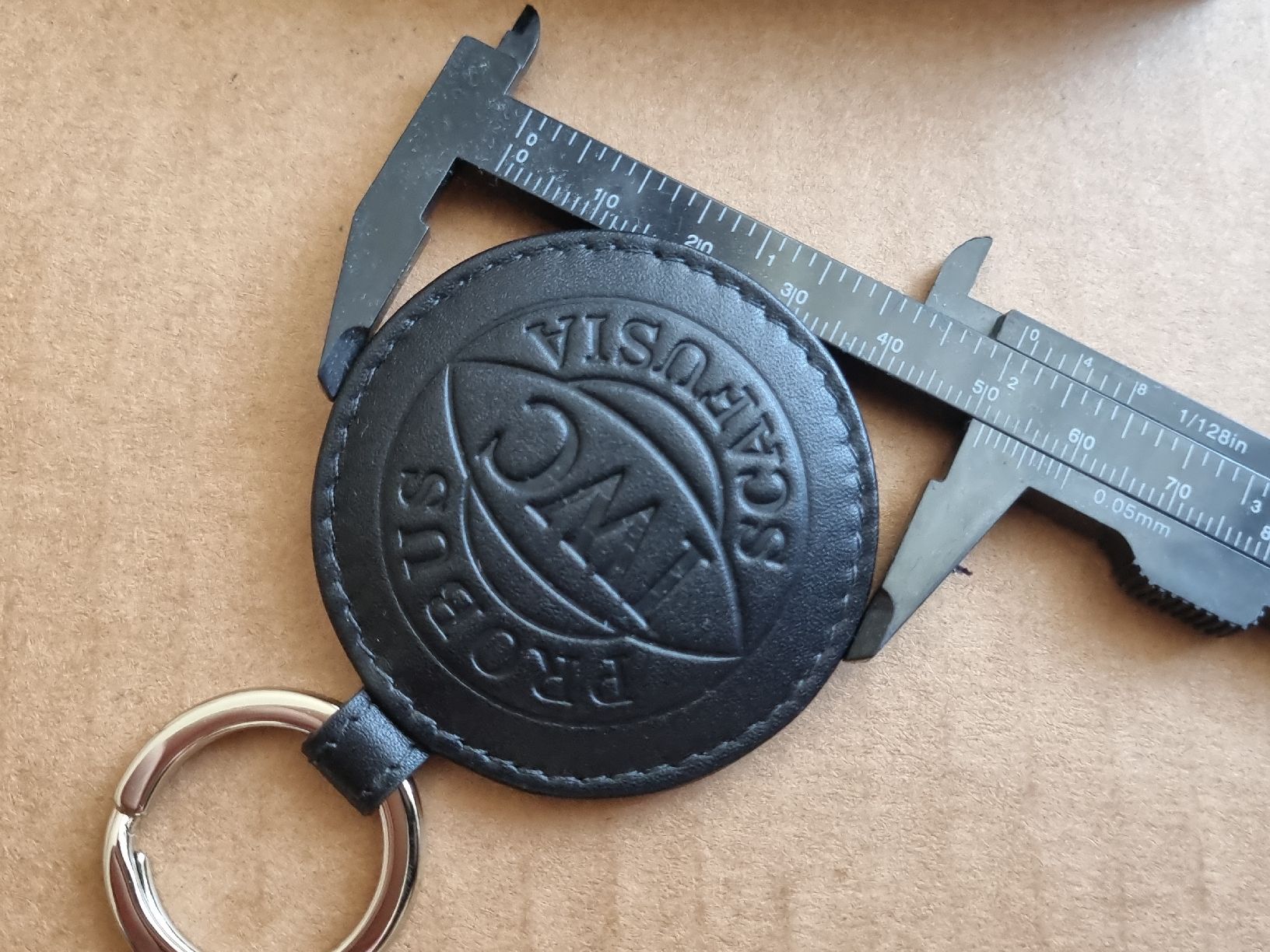 IWC Portachiavi: IWC SCHLÜSSELANHÄNGER – Usato da Schaffhausen venduto da Leveron13 3