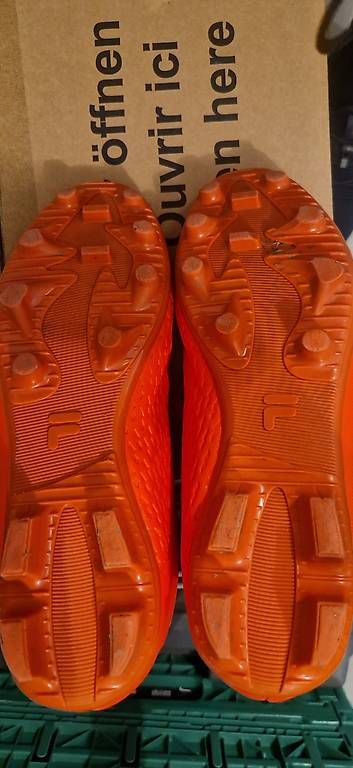 Chaussures hommes: Fussball Schuhe – D'occasion à Wiesendangen par Dreiergespann