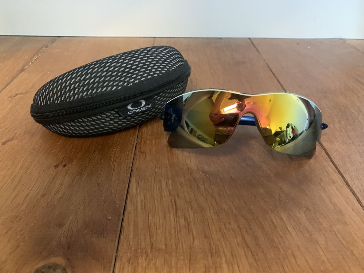 Oakley Occhiali & Lenti: Oakley Vintage Sonnenbrille – Usato da Pfeffingen venduto da Samuel4148