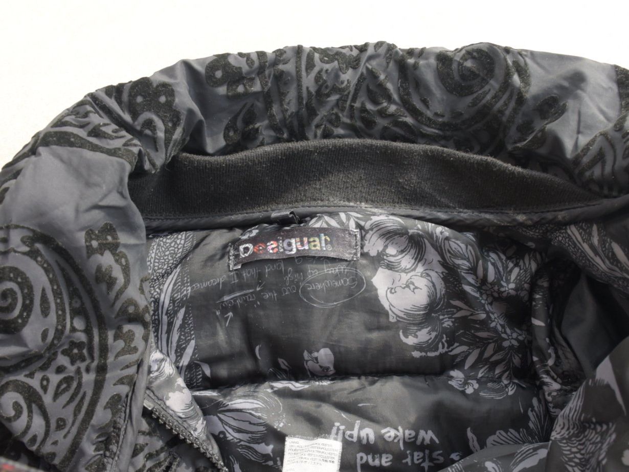 Desigual Giacche: Winterjacke von Desigual, Grösse S – Usato da Kilchberg ZH venduto da bluessolo 2