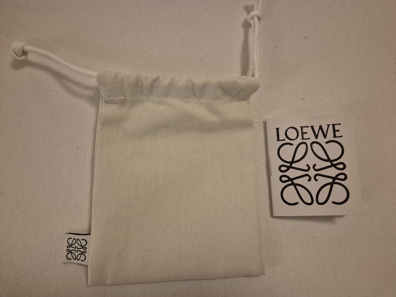 Loewe Portafogli: Loewe Puzzle Card Holder – Usato da Biel/Bienne venduto da mvfa88 4