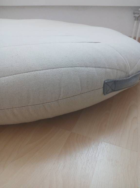 Cuscini: IKEA DIHULT BlattBodenkissen – Usato da Diepoldsau venduto da mai_cj6h