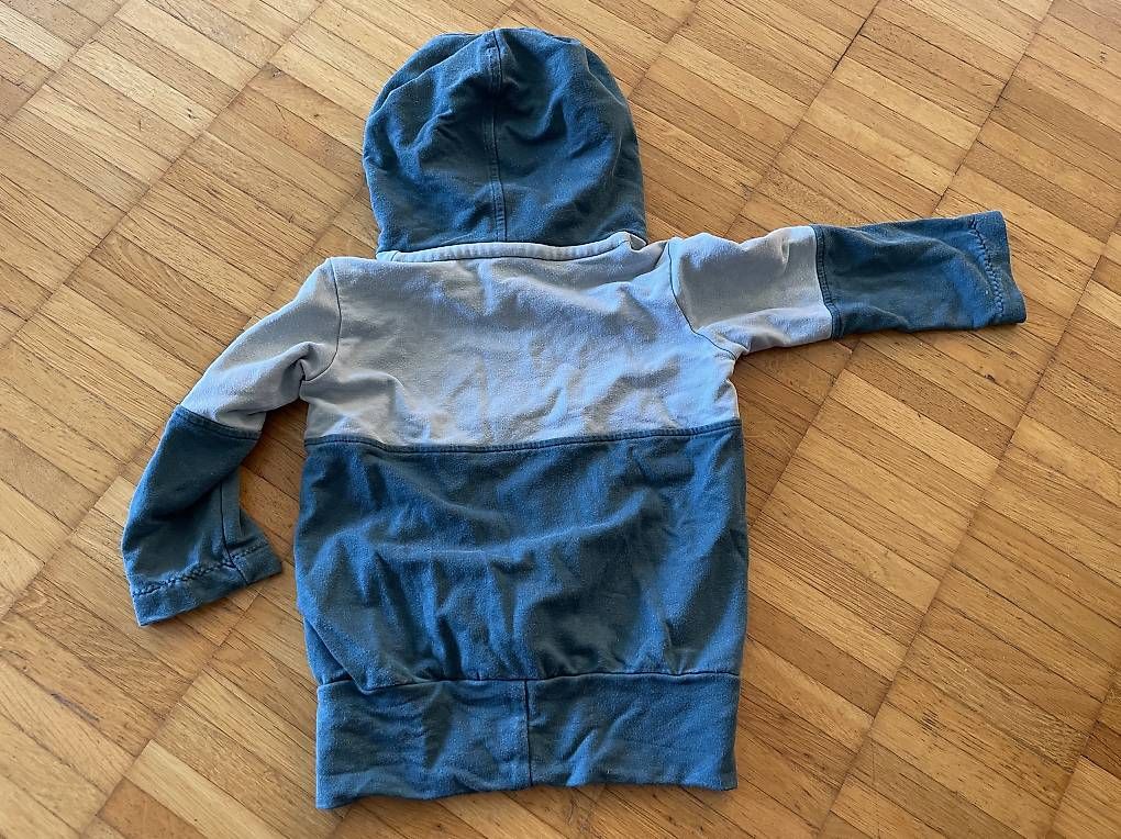 Maglioni & Felpe: Hoodie aus Lyocell 86 – Usato da Bassersdorf venduto da zackazacka 1