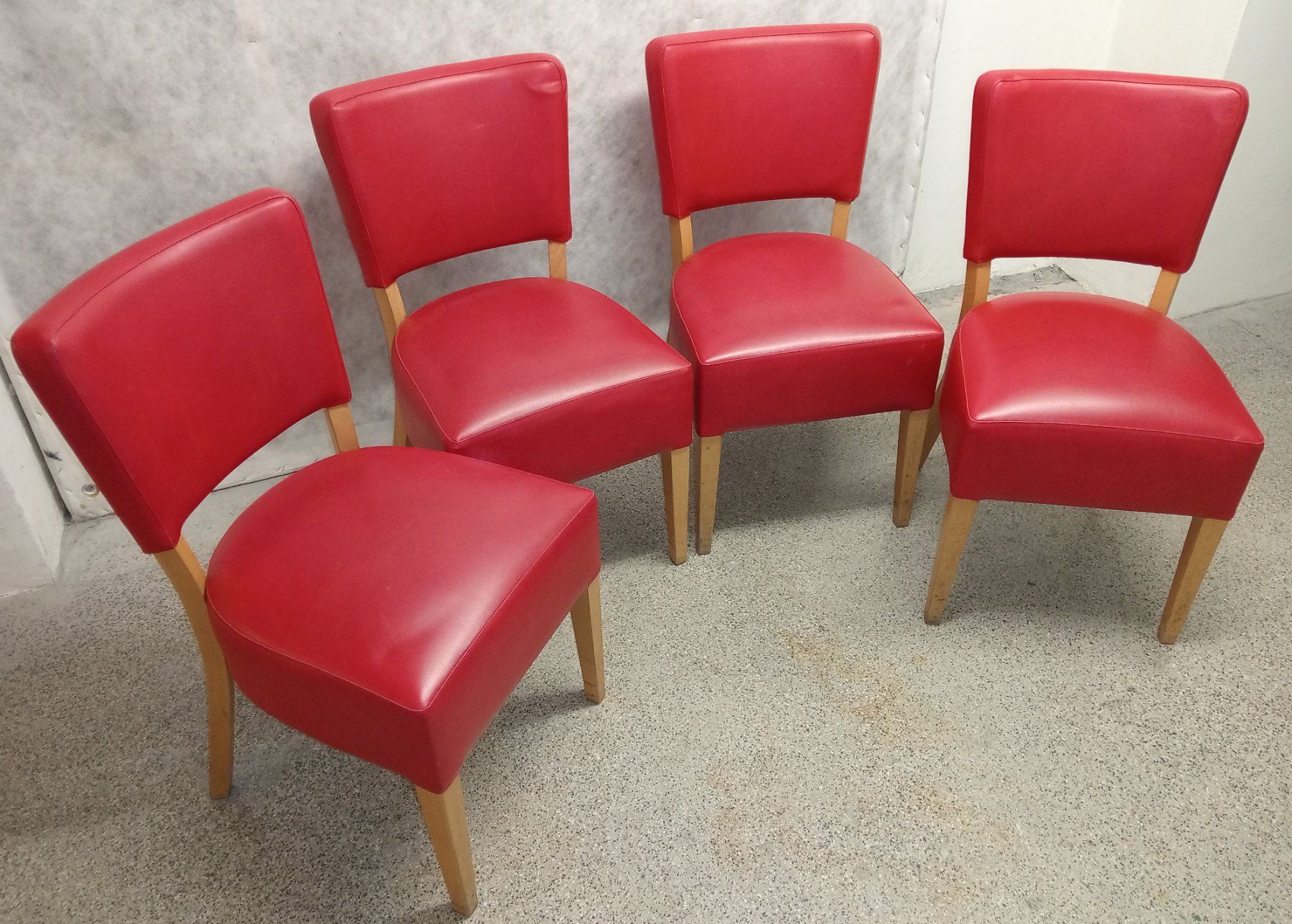 Chaises: Chaises de bistrot / salle à manger - 4 x – D'occasion à Le Locle par PereiraHugo