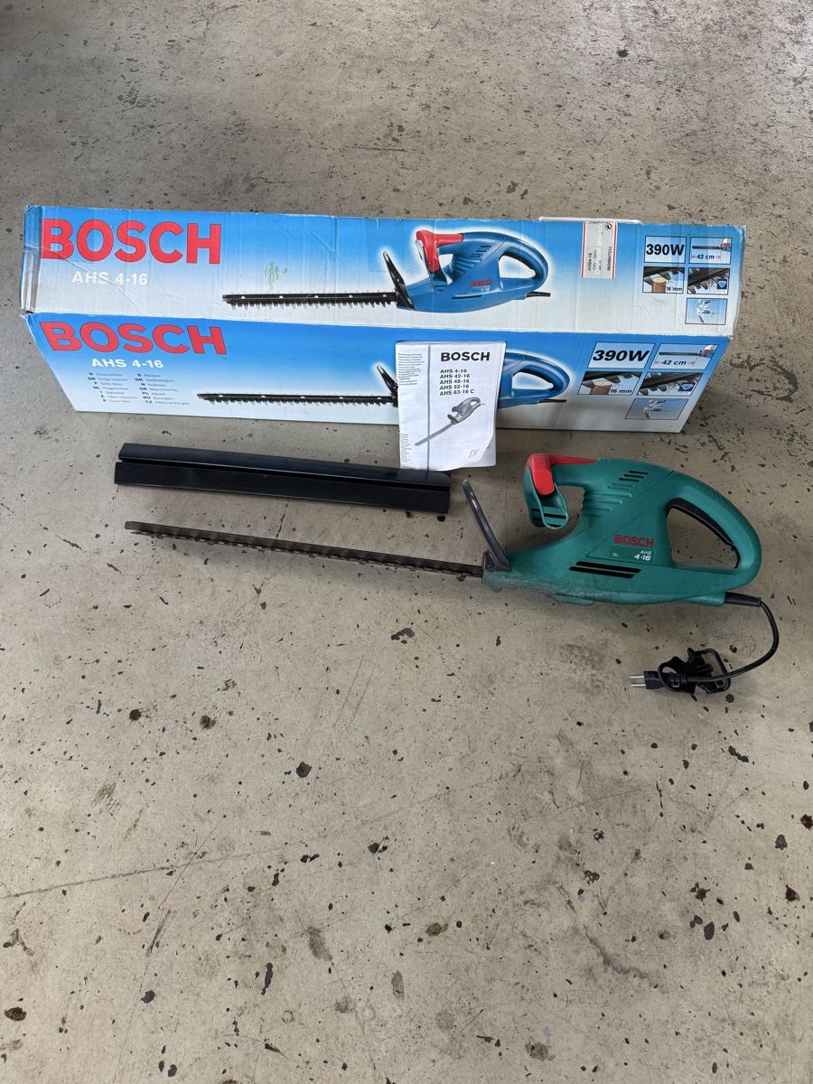 Bosch Tutti gli attrezzi: Heckenschere Bosch – Usato da Bazenheid venduto da Raoul99 1
