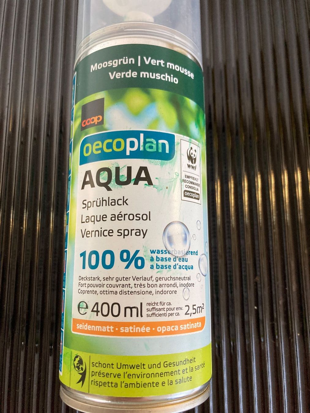 Colori: Sprühlack, moosgrün, 400ml, GRATIS ! – Usato da Bachenbülach venduto da poschte22 1
