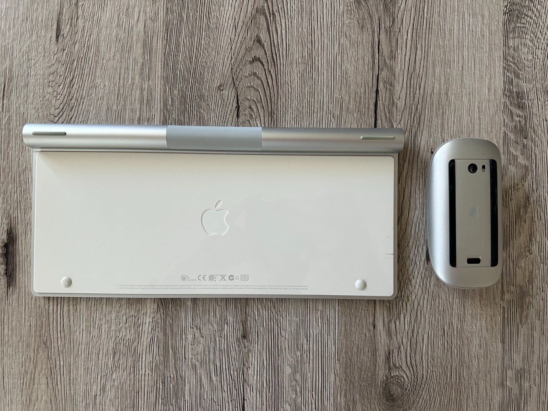 Apple Tastiere: Apple Wireless Keyboard & Magic Mouse – Top Zustand! – Usato da Frauenfeld venduto da mike_season 2