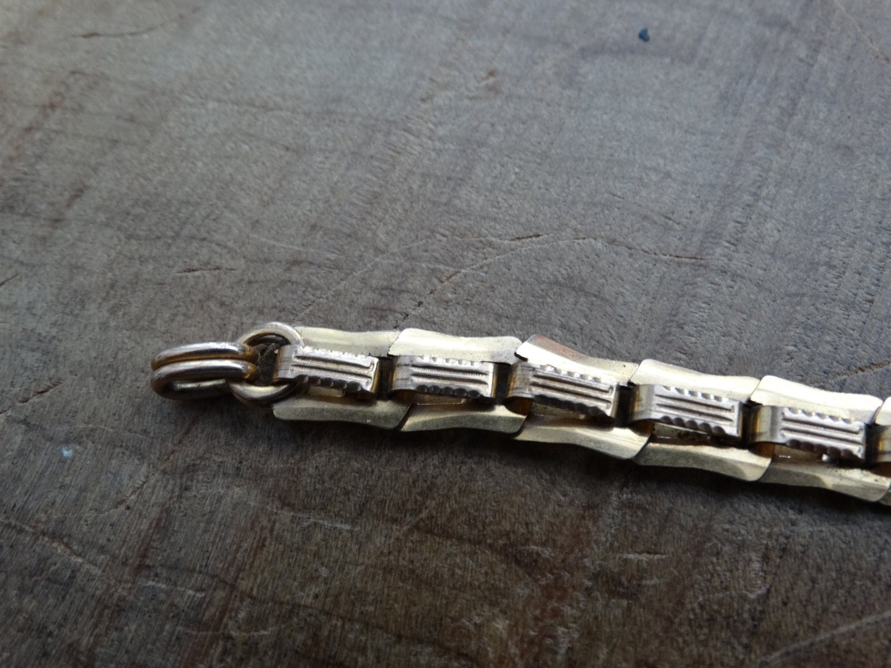 Armbänder & -reifen: Antikes vergoldetes Armband ziseliert – Gebraucht aus Adliswil von Isaac_92 1