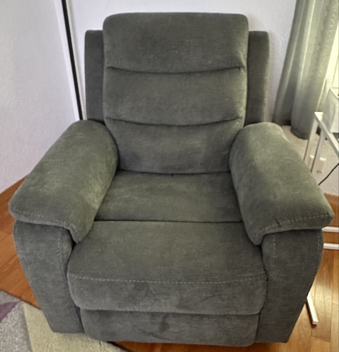 Poltrone: Armchair Manchester Recliner Grey – Usato da Büren an der Aare venduto da bradlee512