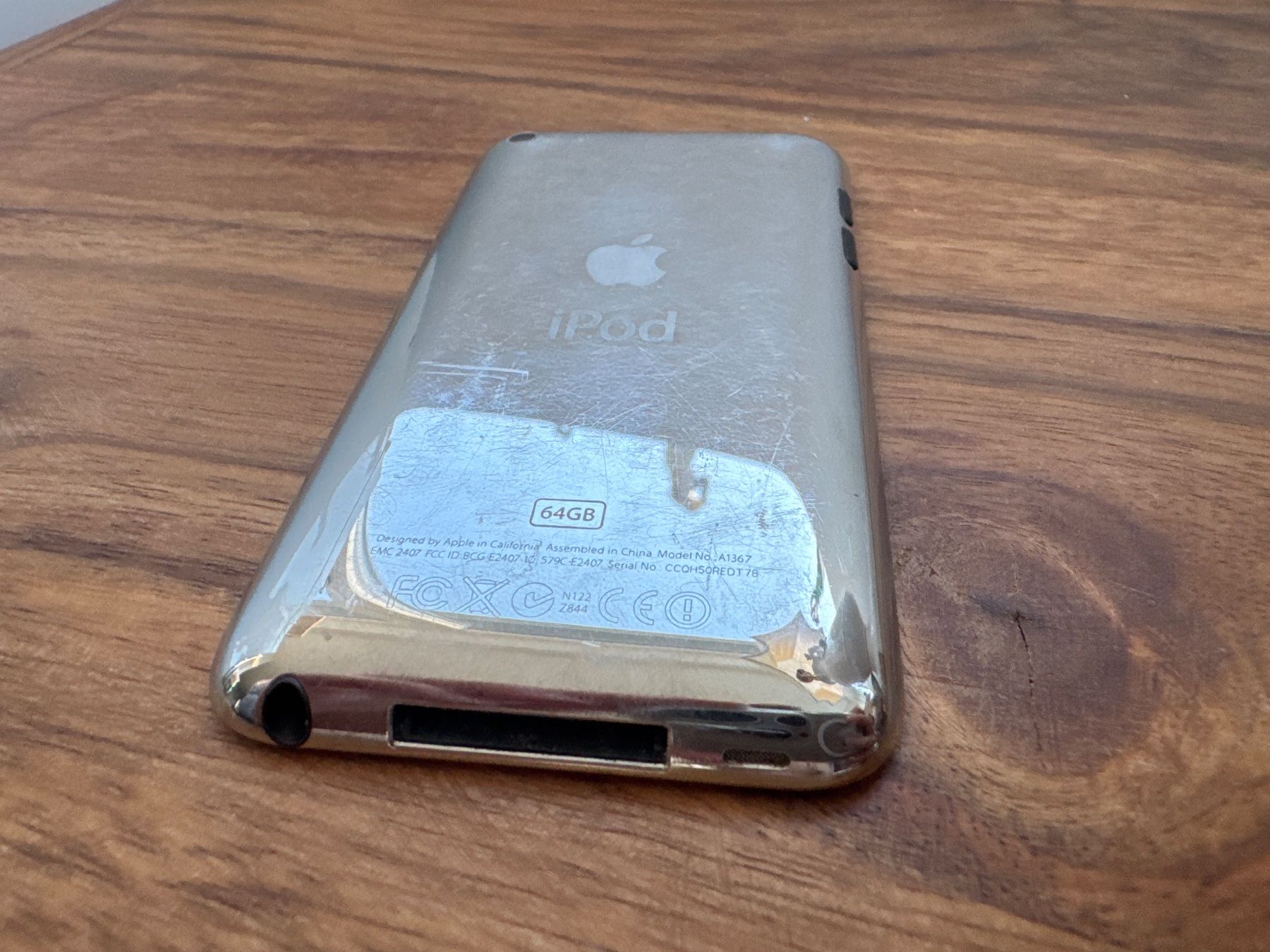Apple Lettore multimediale portatile: iPod touch 4G 64GB teildefekt – Usato da St. Gallen venduto da hae_6rmh 4