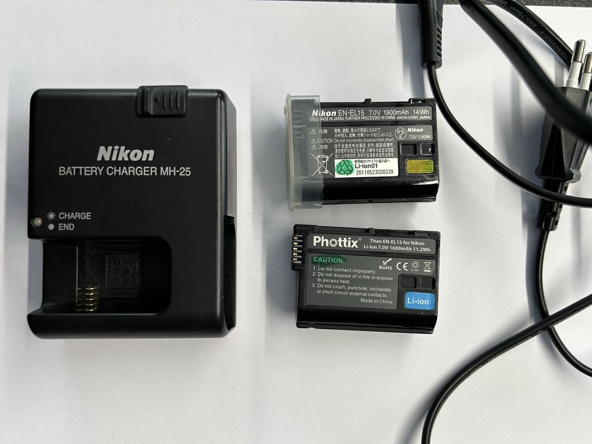 Nikon Kamera: Nikon D600 Spiegelreflexkamera - mit Zubehör – Gebraucht aus Leuzigen von nora999 6