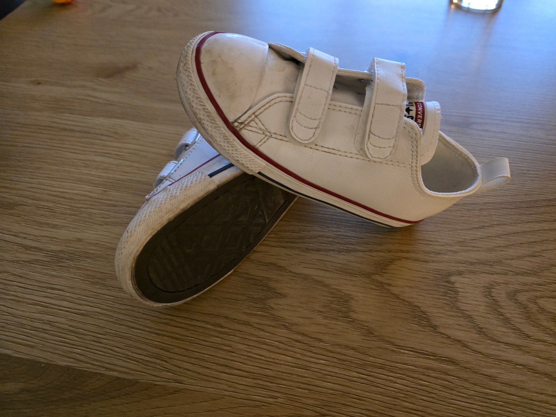 Converse Chaussures garçon: Converse Gr 26 – D'occasion à Uetendorf par baumstamm3 2