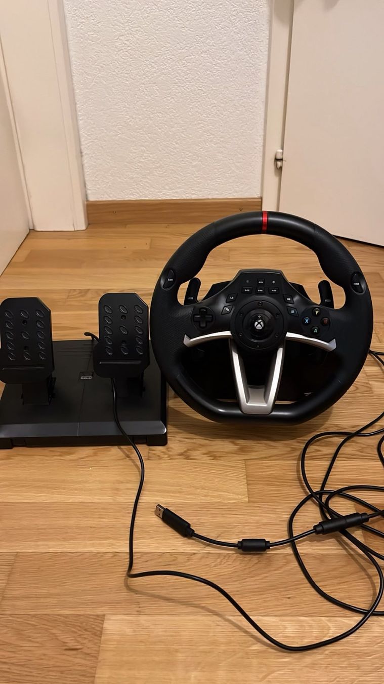 Console: PS4+xbox one+volant xbox/pc – Usato da Fribourg venduto da mal_8zjh 9